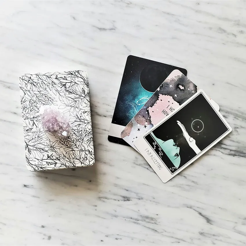 4 Simple Oracle Card Spreads for Deep Intuitive Insights